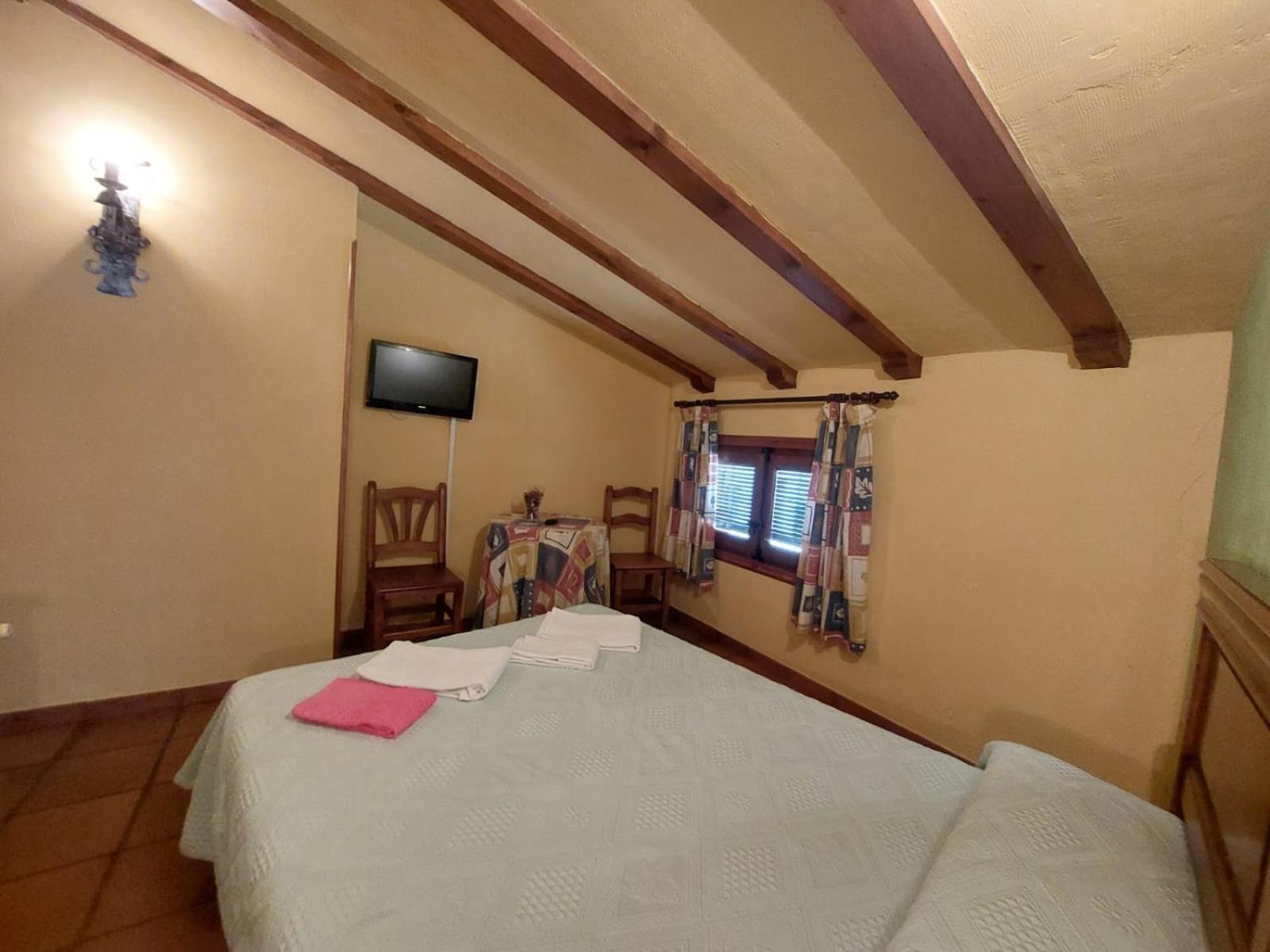 Hostal Restaurante Villa De Sepulveda Luaran gambar