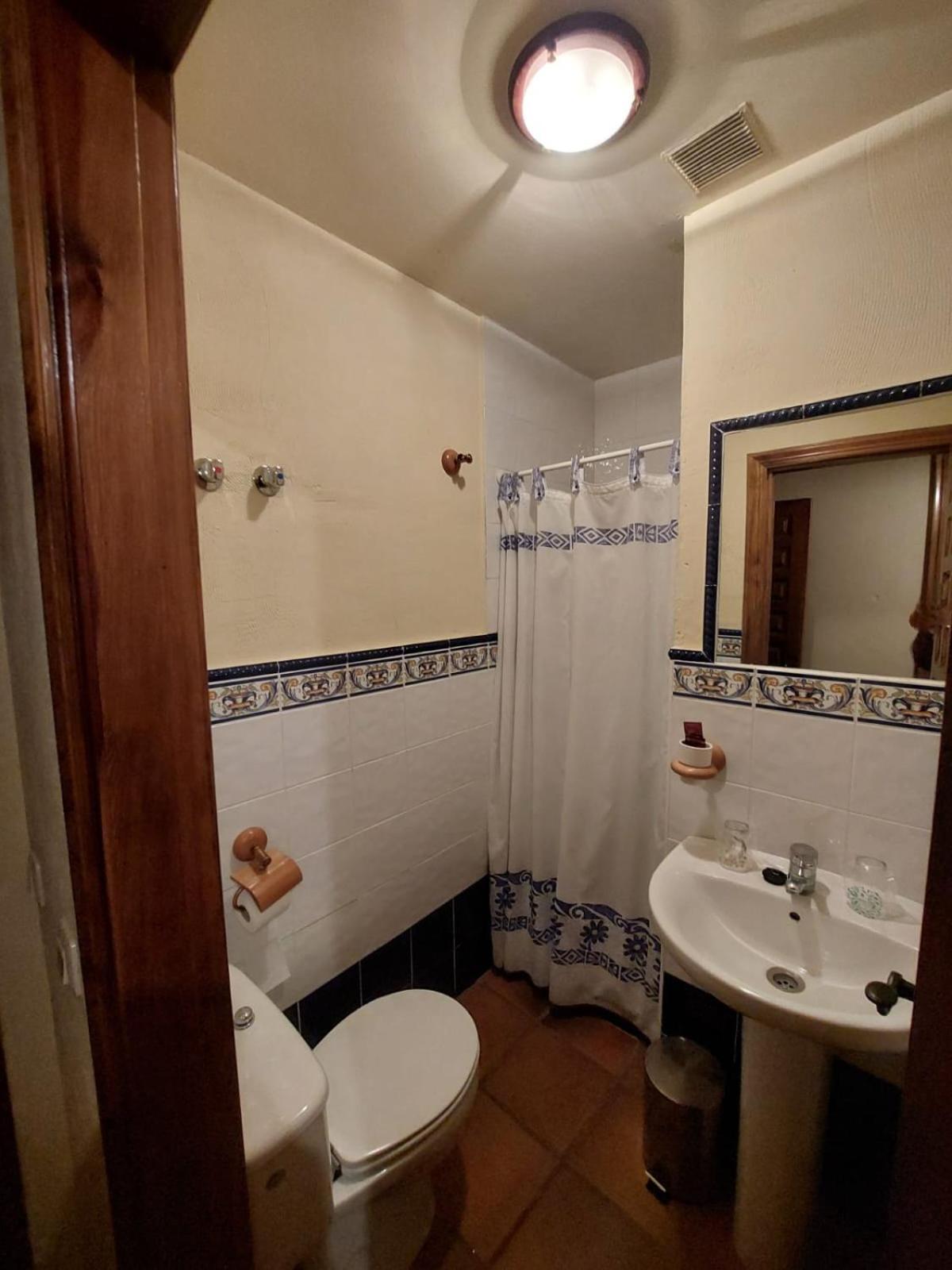 Hostal Restaurante Villa De Sepulveda Luaran gambar